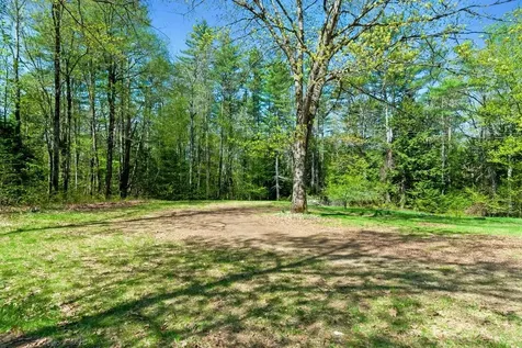 25 Vail Road Barnstead NH 03225