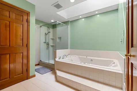 27 Saint Cyr Drive Hampton NH 03842