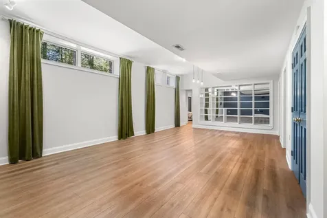 27 Saint Cyr Drive Hampton NH 03842
