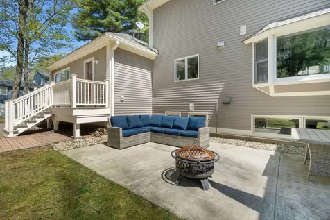 27 Saint Cyr Drive Hampton NH 03842
