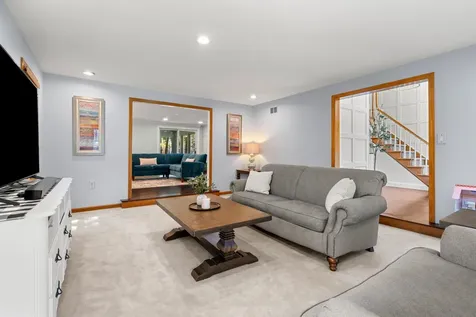 27 Saint Cyr Drive Hampton NH 03842