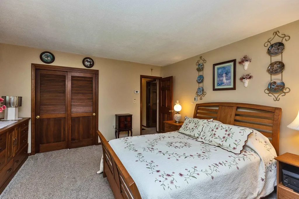 145 Hillcrest Road Litchfield NH 03052