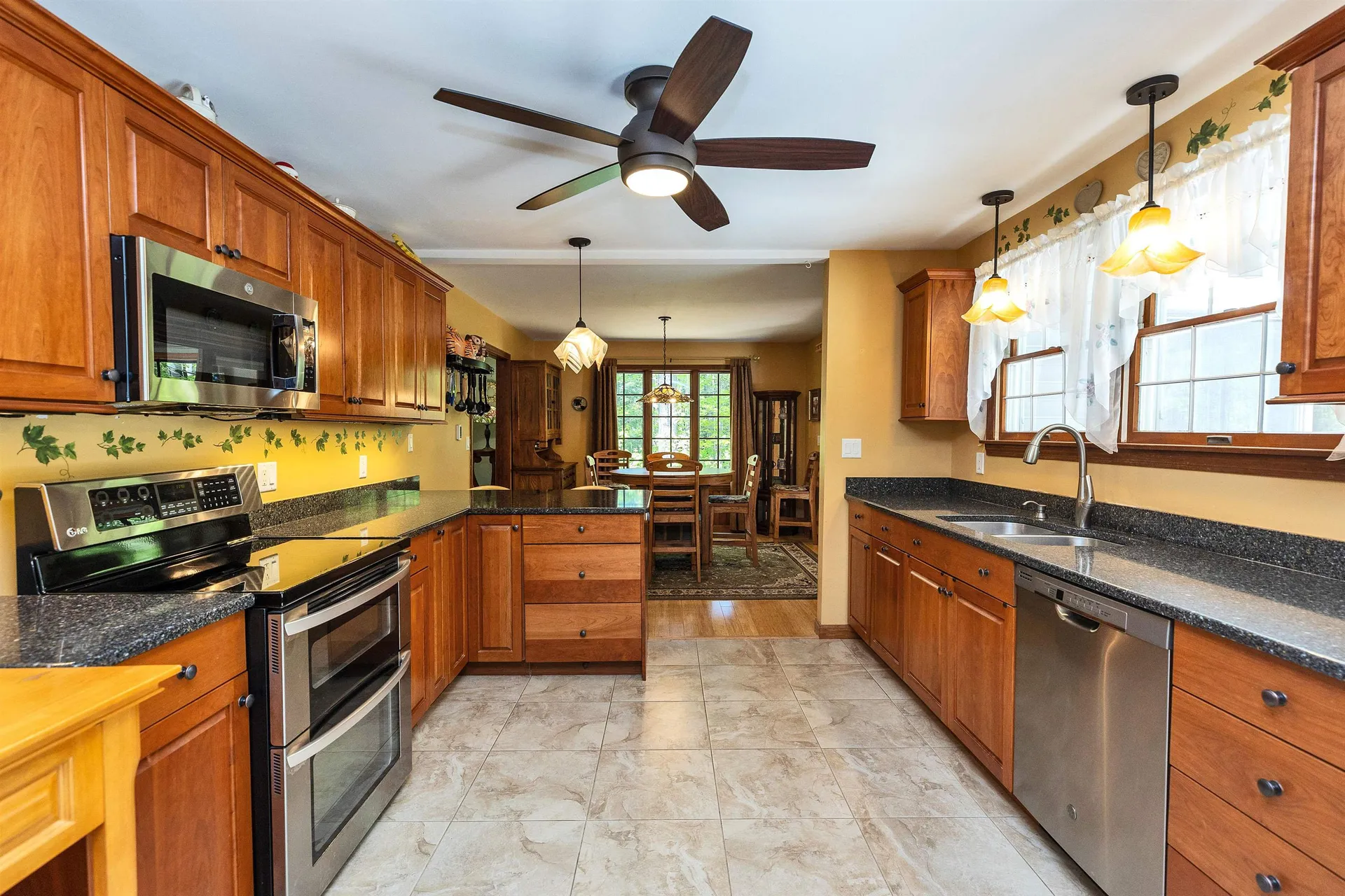 145 Hillcrest Road Litchfield NH 03052