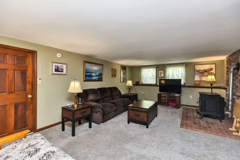 145 Hillcrest Road Litchfield NH 03052