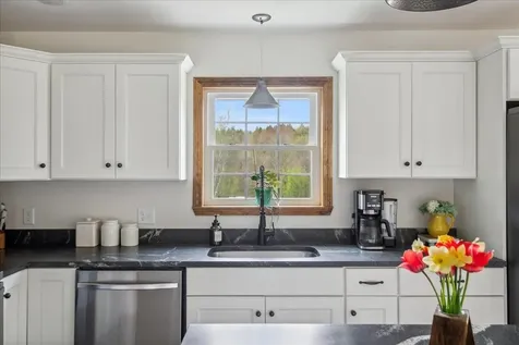 180 Sandy Knoll Westford VT 05494
