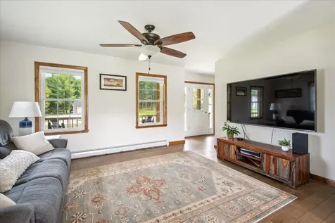 180 Sandy Knoll Westford VT 05494