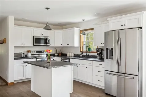 180 Sandy Knoll Westford VT 05494