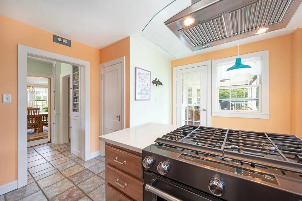 135 Bellevue Avenue Rutland City VT 05701