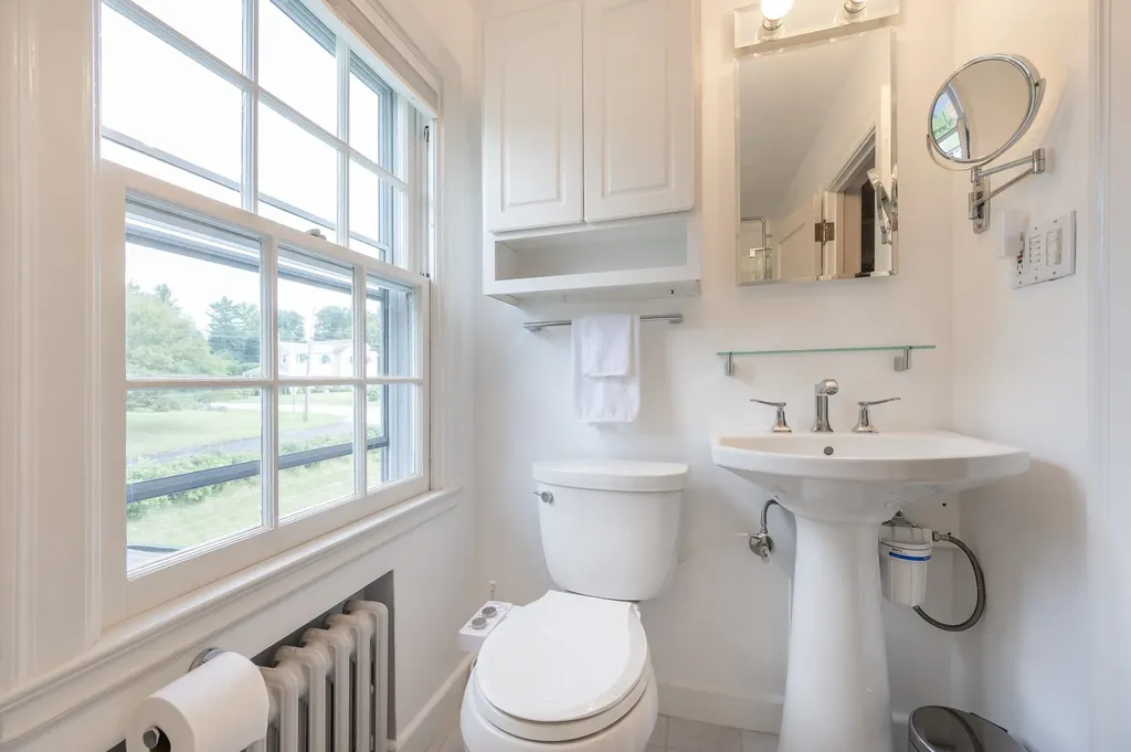 135 Bellevue Avenue Rutland City VT 05701