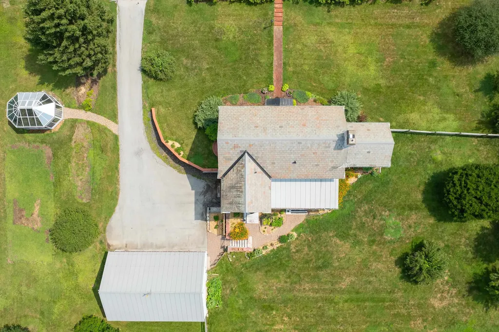 135 Bellevue Avenue Rutland City VT 05701