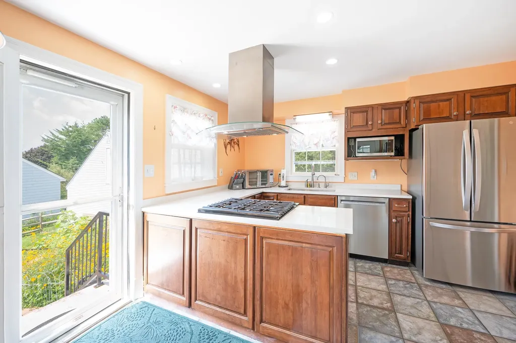 135 Bellevue Avenue Rutland City VT 05701