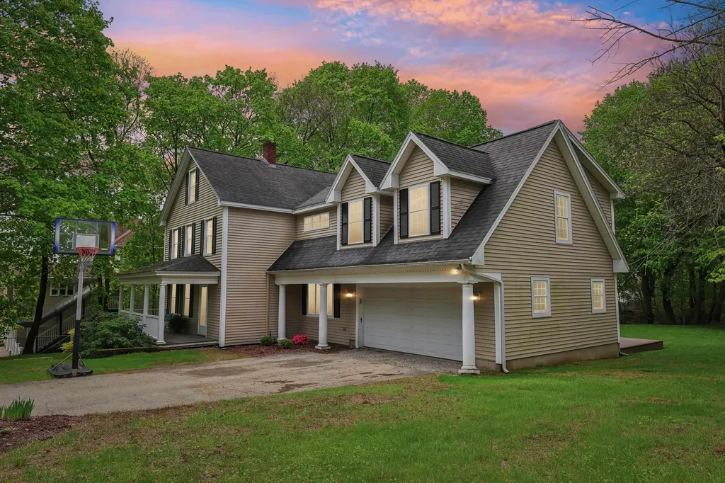 5 Sullivan Avenue Salem NH 03079