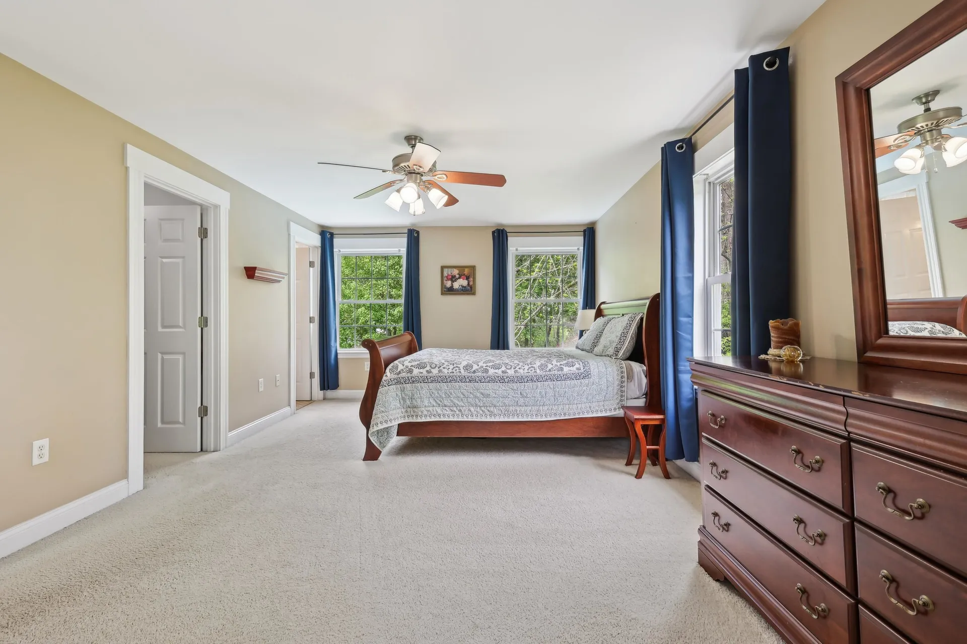 5 Sullivan Avenue Salem NH 03079