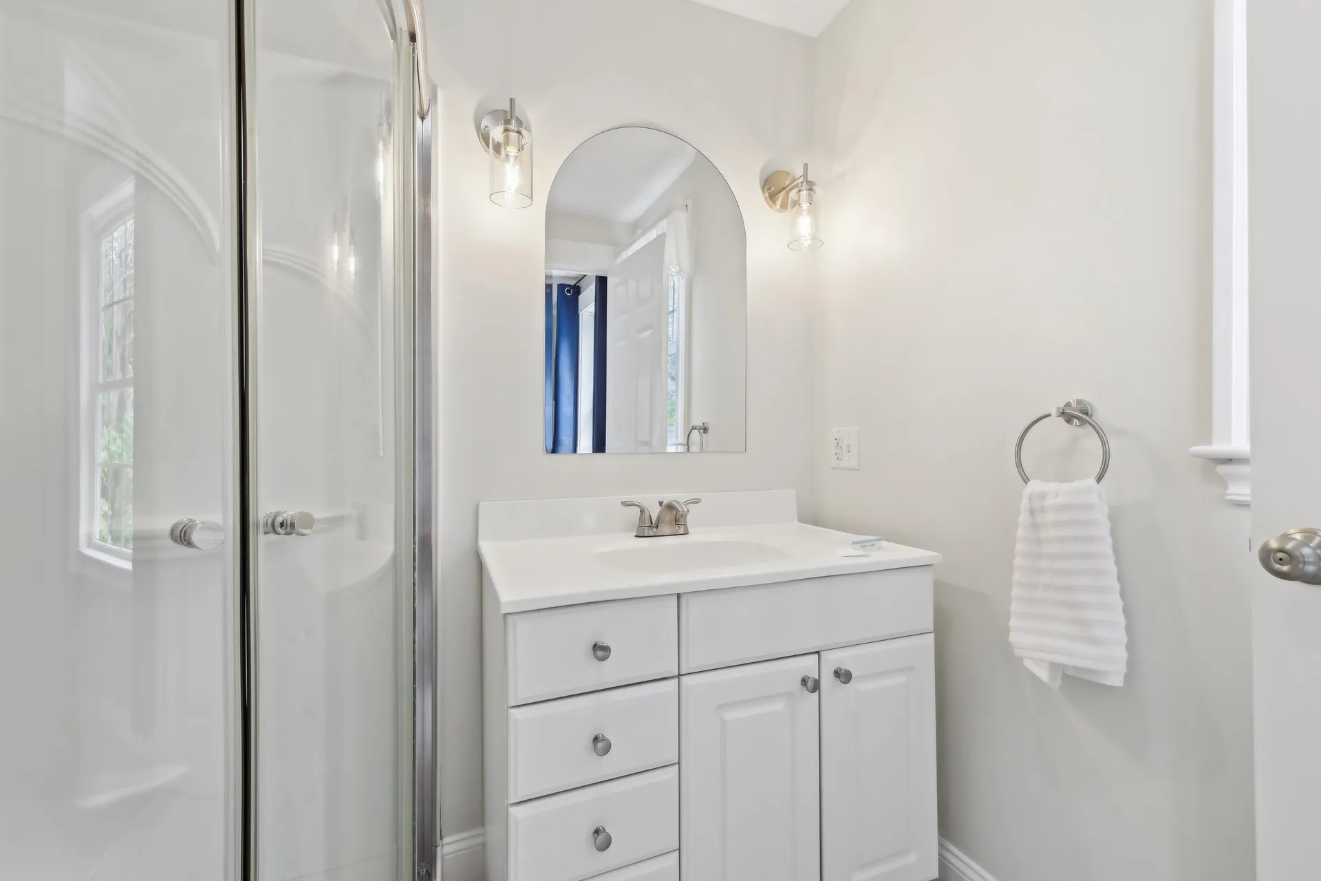 5 Sullivan Avenue Salem NH 03079