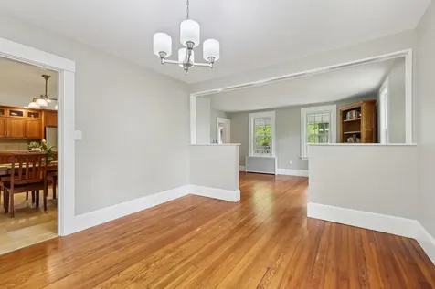 5 Sullivan Avenue Salem NH 03079