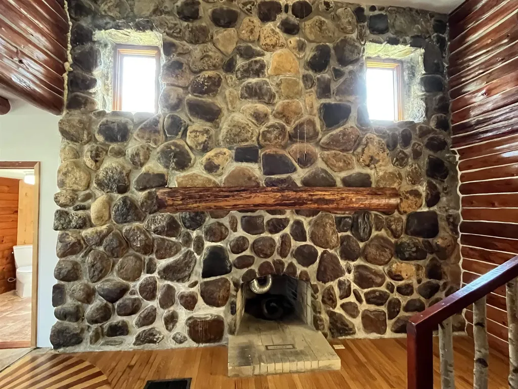 1039 Noyestar Road Walden VT 05843