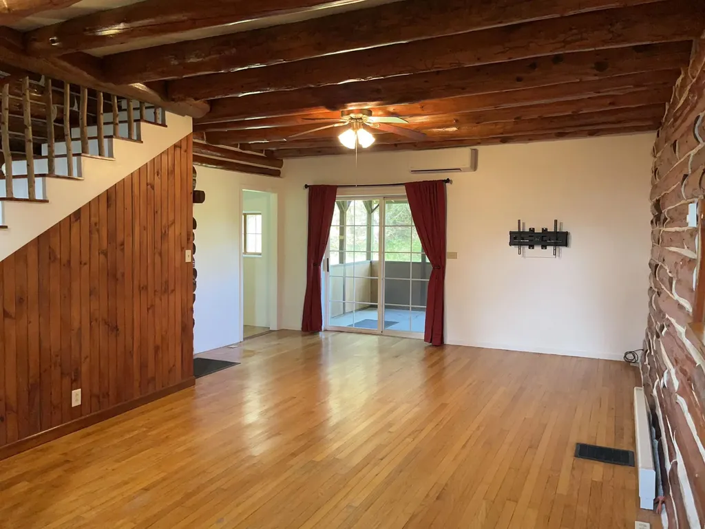 1039 Noyestar Road Walden VT 05843