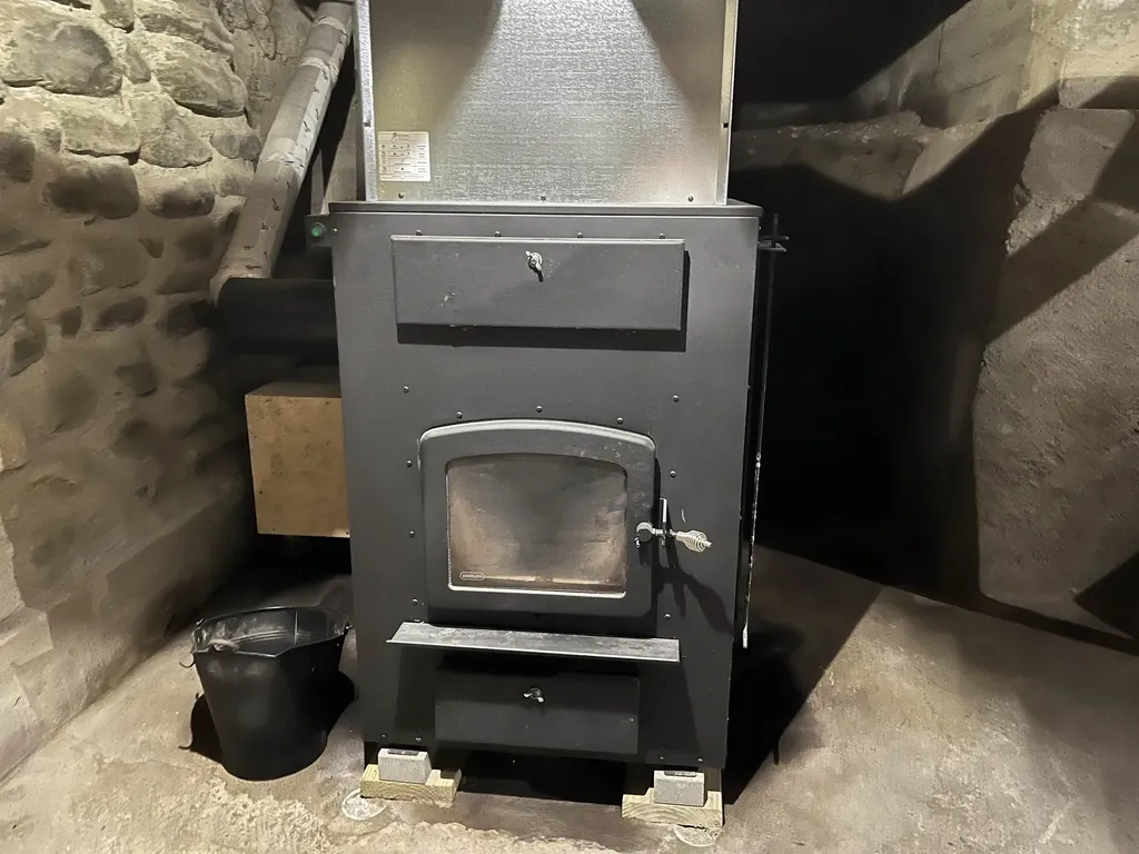 1039 Noyestar Road Walden VT 05843