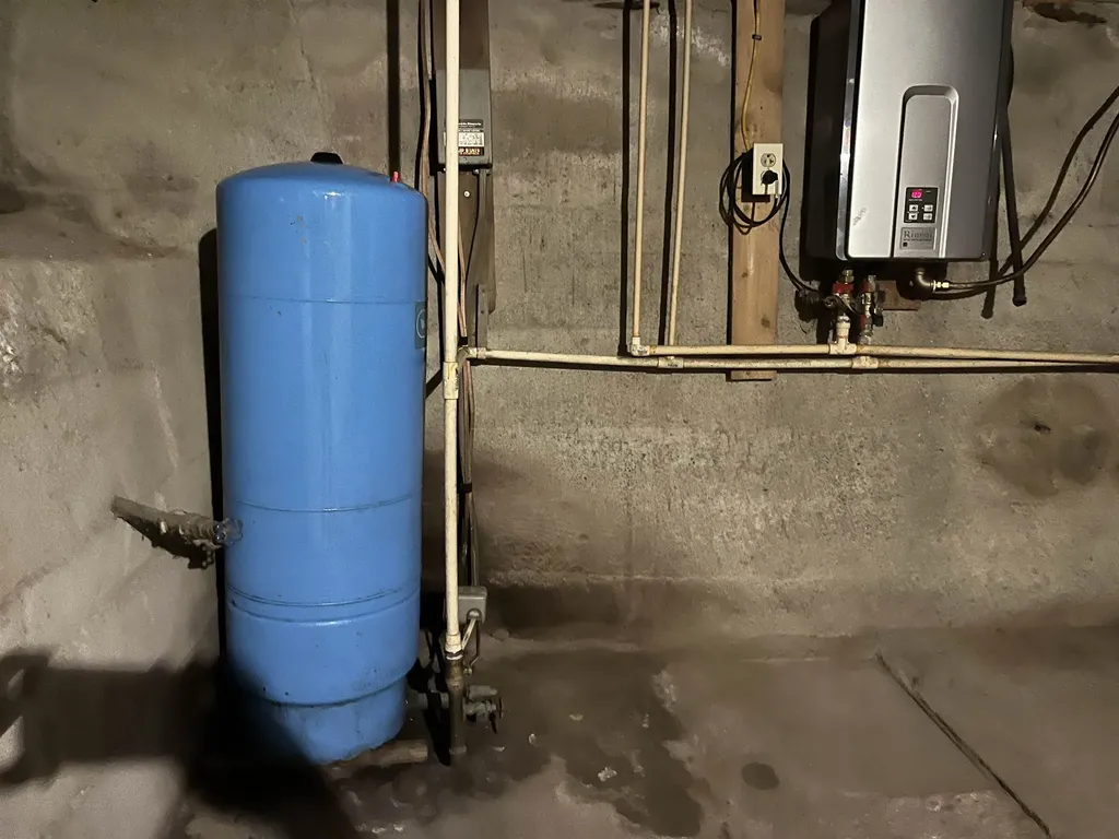 1039 Noyestar Road Walden VT 05843