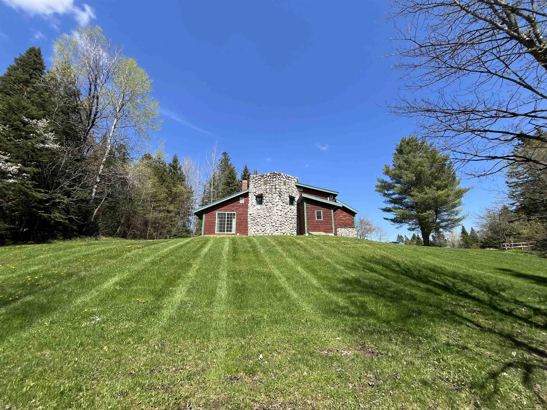 1039 Noyestar Road Walden VT 05843