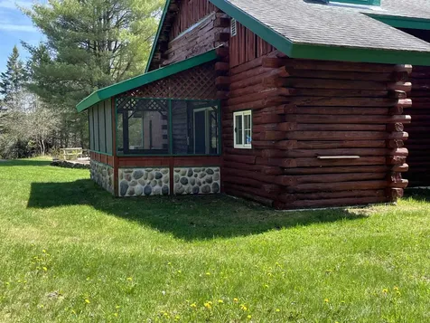 1039 Noyestar Road Walden VT 05843