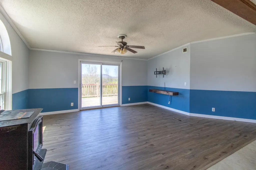 298 Memphremagog Views Newport City VT 05855