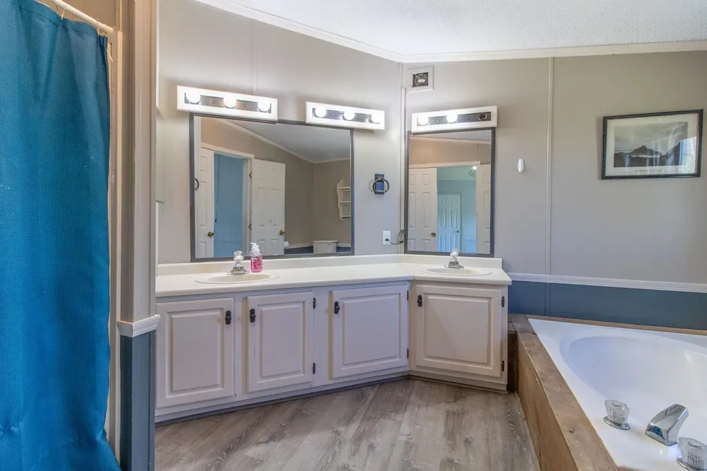 298 Memphremagog Views Newport City VT 05855