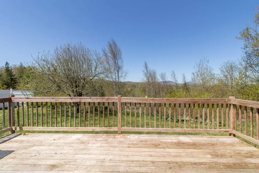 298 Memphremagog Views Newport City VT 05855