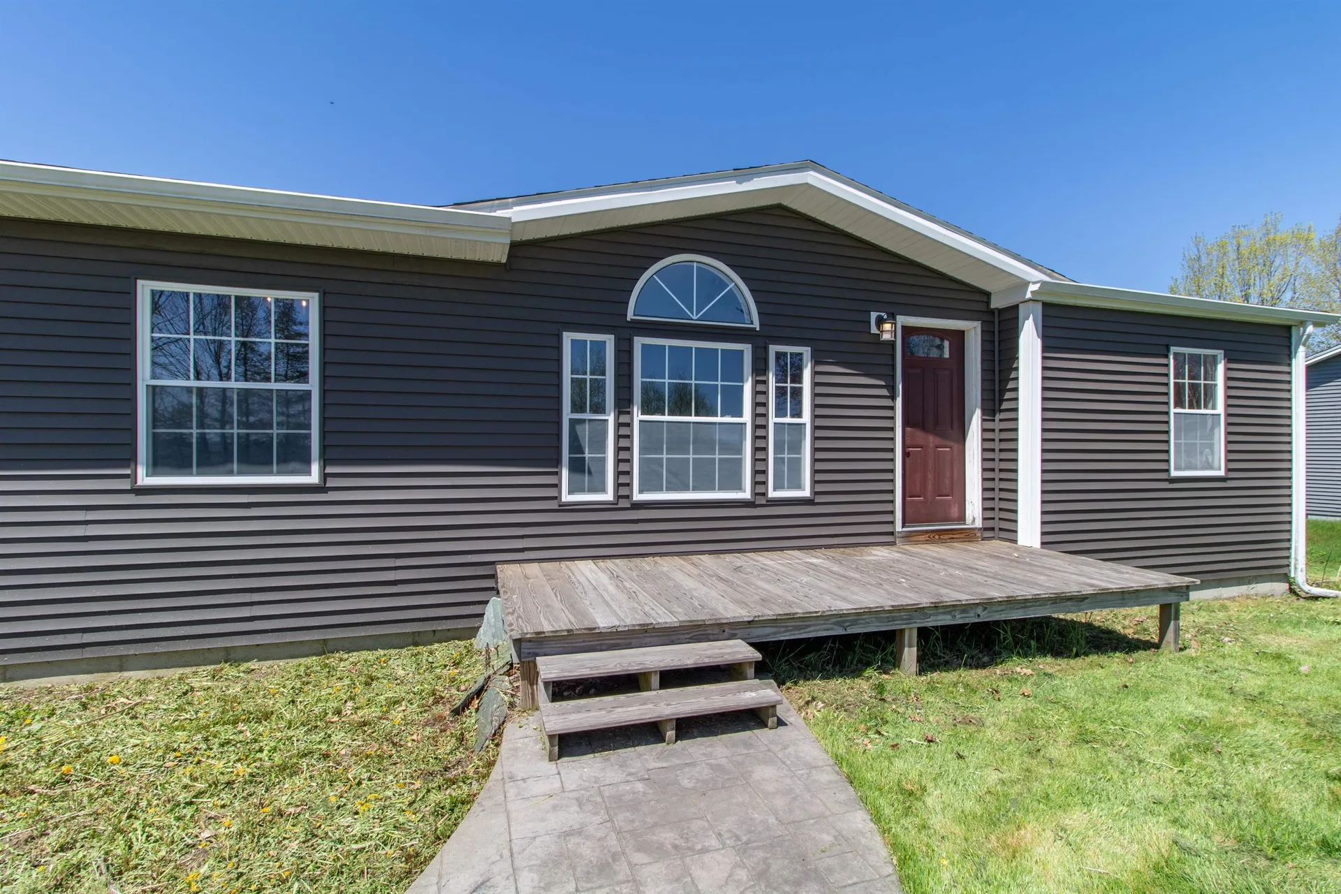 298 Memphremagog Views Newport City VT 05855