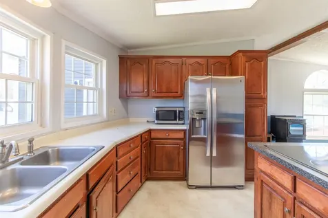 298 Memphremagog Views Newport City VT 05855