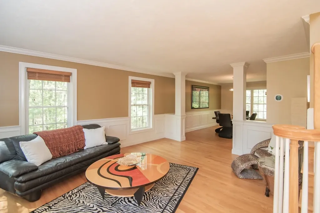 30 Shephard Road Pelham NH 03076