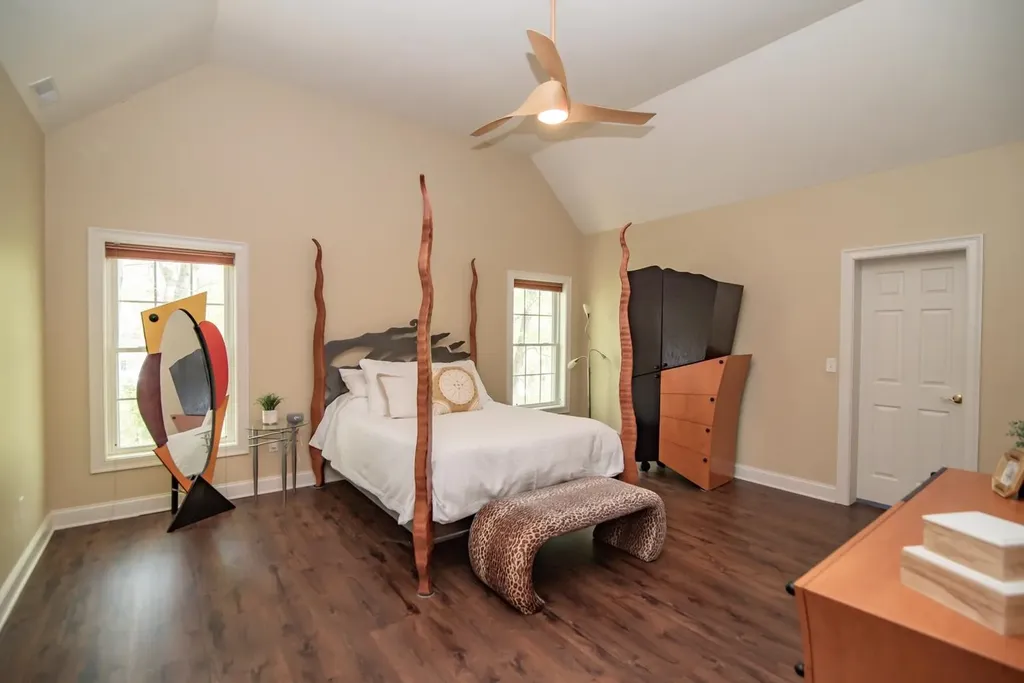 30 Shephard Road Pelham NH 03076