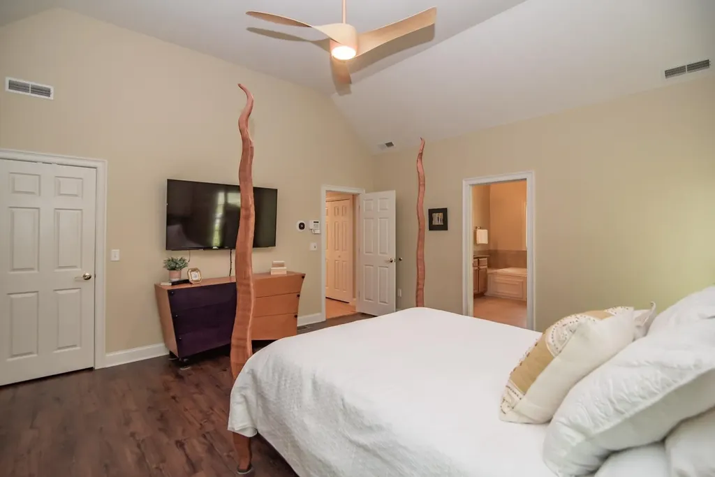 30 Shephard Road Pelham NH 03076