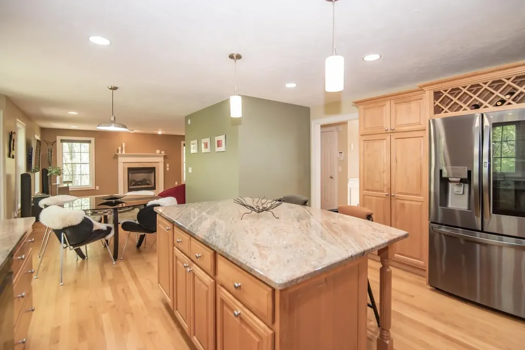 30 Shephard Road Pelham NH 03076