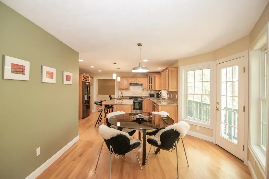 30 Shephard Road Pelham NH 03076