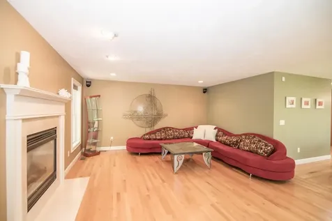 30 Shephard Road Pelham NH 03076