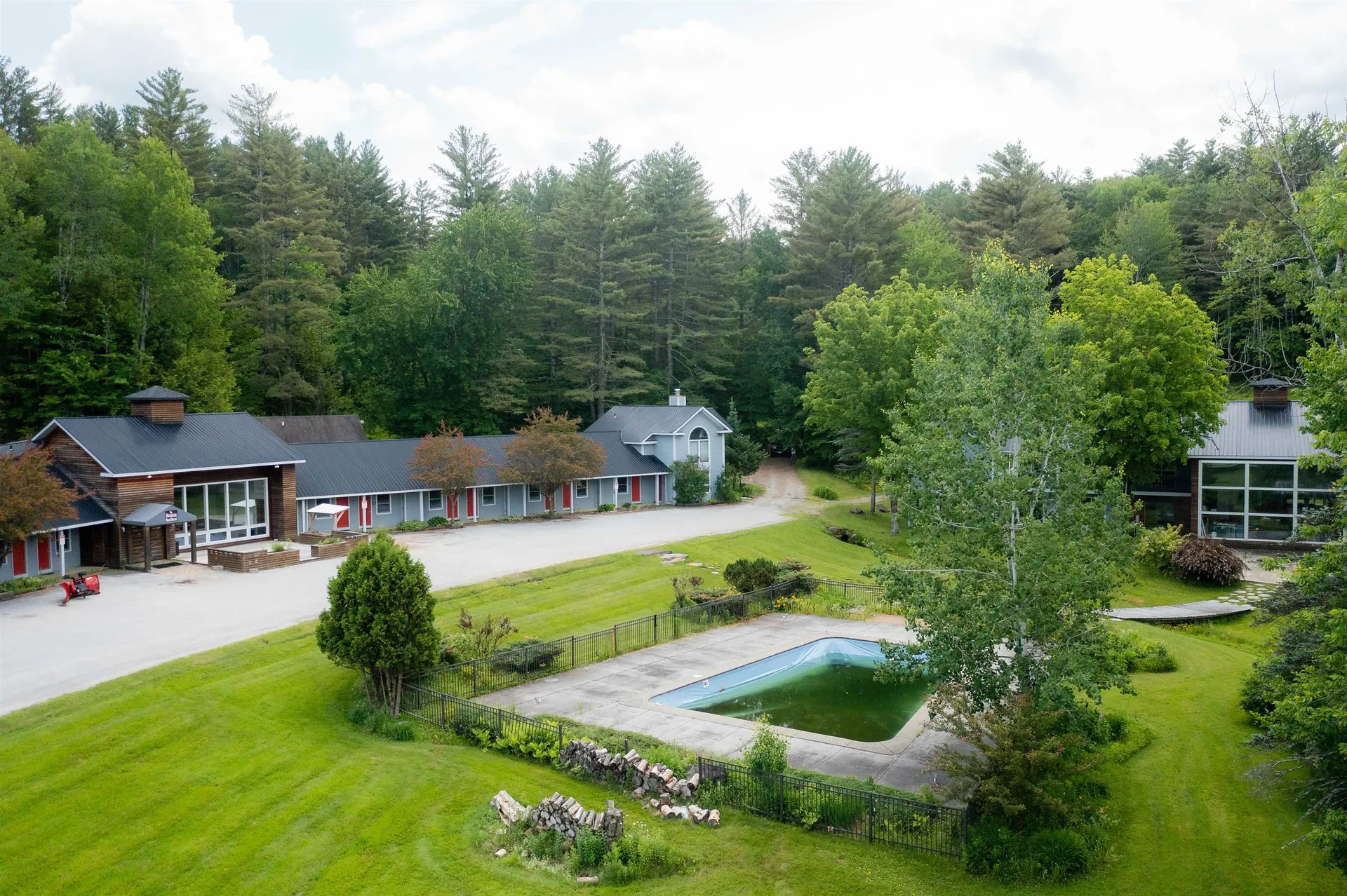 1007 Mountain Road Stowe VT 05672