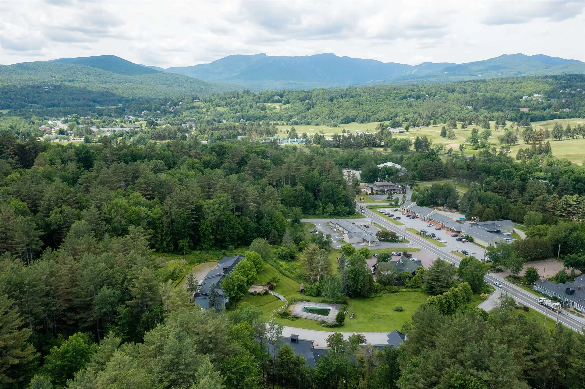 1007 Mountain Road Stowe VT 05672