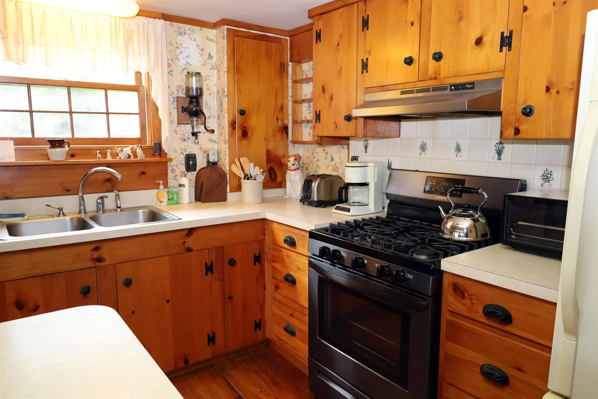 1040 Morrill Road Danville VT 05828