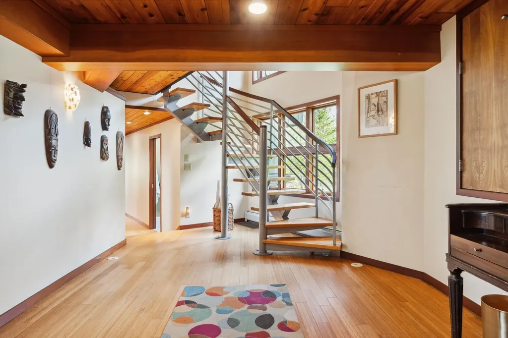 1 Lakeview Drive Hanover NH 03755