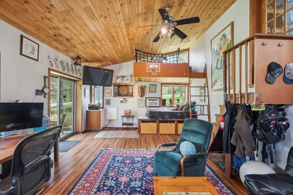 1 Lakeview Drive Hanover NH 03755