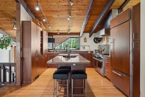 1 Lakeview Drive Hanover NH 03755