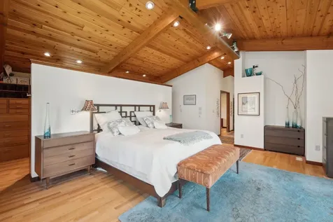 1 Lakeview Drive Hanover NH 03755