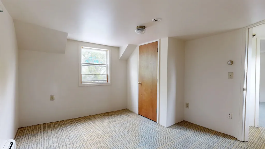 17 Convent Square Burlington VT 05401