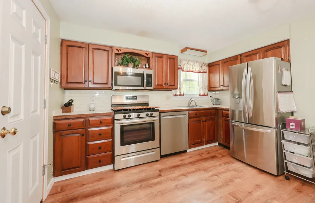 2 Lamson Drive Merrimack NH 03054