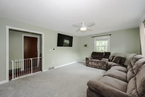 2 Lamson Drive Merrimack NH 03054