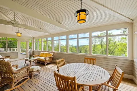 165 Bennington Lane Hartford VT 05059