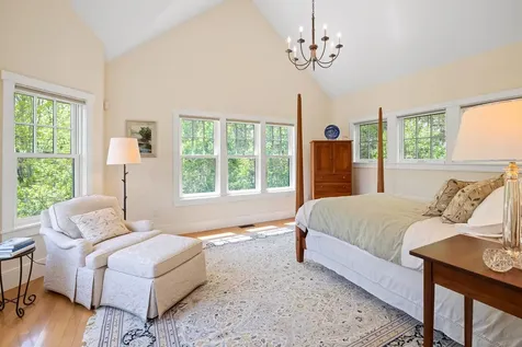 165 Bennington Lane Hartford VT 05059