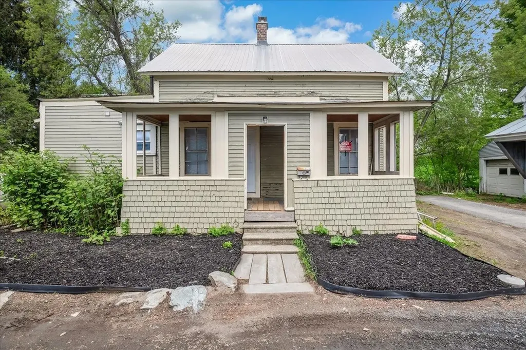 16 Shurtleff Place Barre City VT 05641