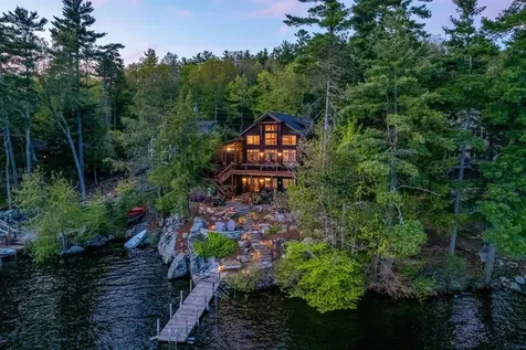 22 Harris Road Meredith NH 03253